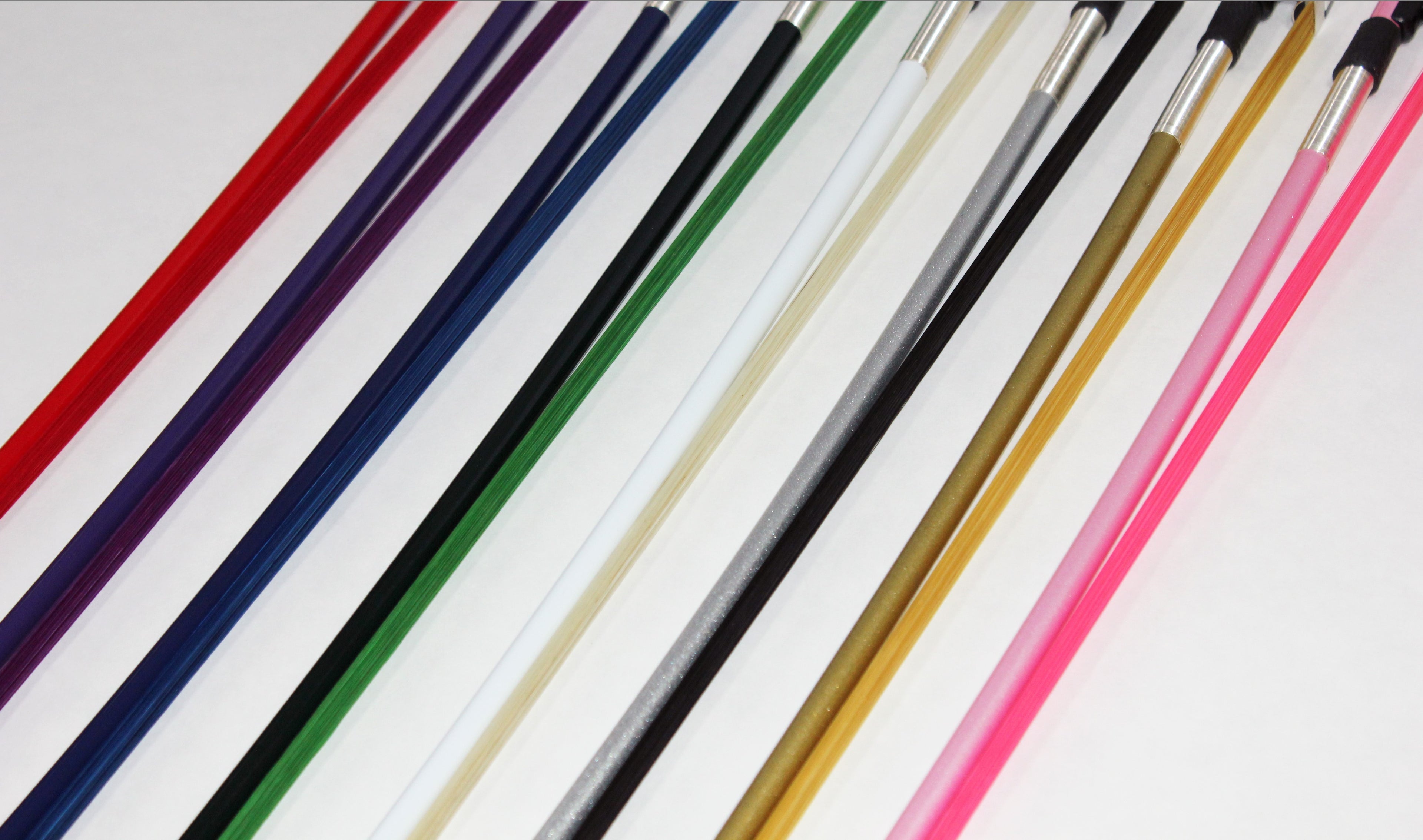 F503SHCC - BASS BOW FRENCH FIBERGLASS, COLORED STICK & HAIR, HALF-LINED FROG NICKEL WIRE GRIP